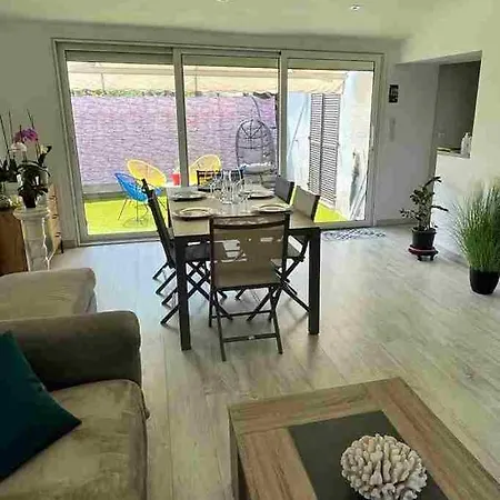 Holiday home Romantic In The South Of France With A Private Garden , Pool And A Terrace